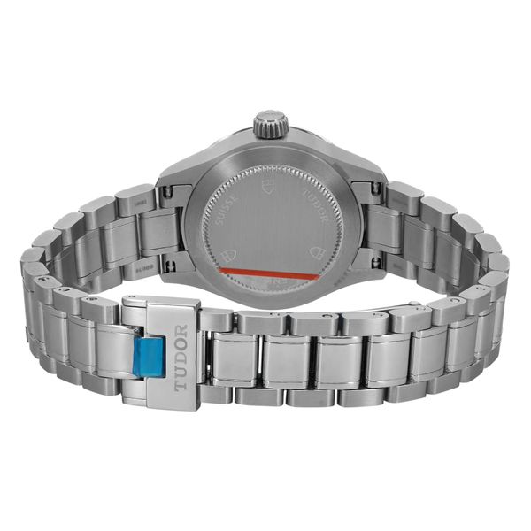 Tudor Style M12100-0001